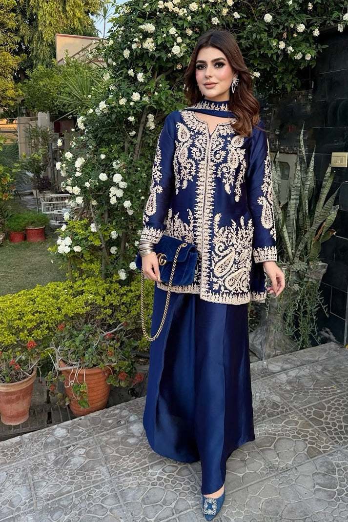 ELAN BLUE