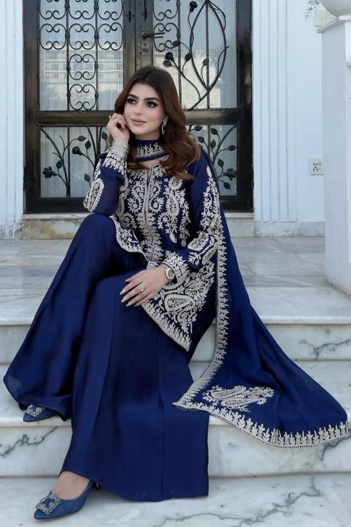 ELAN BLUE