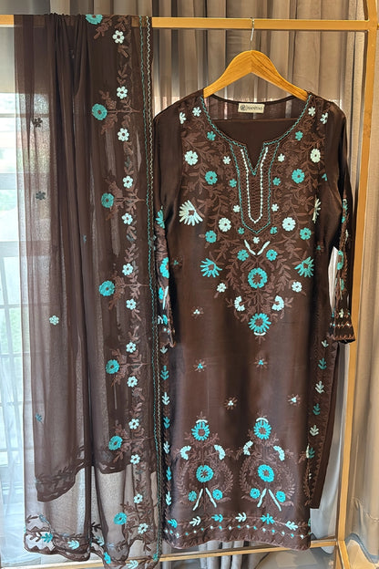 MONO BROWN