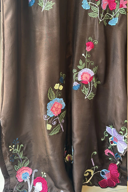BROWN ROSE