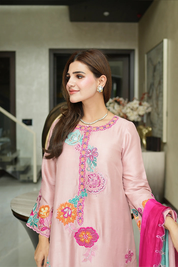 BLUSH PETAL
